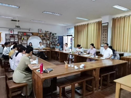文化传播与艺术设计学院 打造精品课程套餐包，以文化艺术交流策划提升工科生人文素养